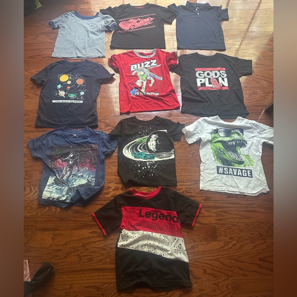 GAP Boys Graphic Tee Lot with Red, Black, Navy, Gray, White Size 4-7 10pcs